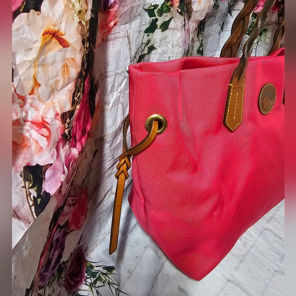 EUC Dooney&Bourke CANVAS Shoulder bag - Picture 9 of 14